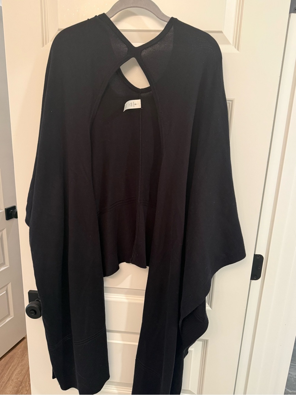 lululemon athletica Black Open-Front Cape